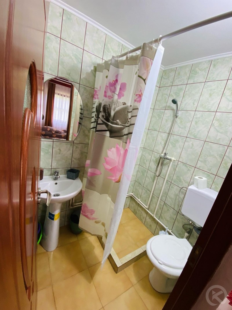 Cabana Mădălin Pietroasa 683862 thumb
