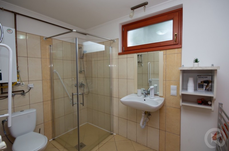ABBA Gyula Apartman Jula 701421 thumb