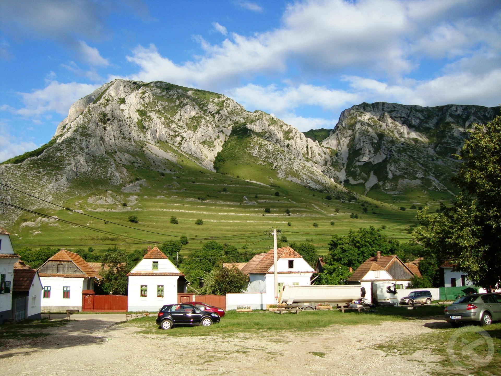Rimetea &ndash; Bijuteria județului Alba: Ghid turistic detaliat